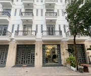 Kh005  có thang máy sát cầu phú long view sông - giá 6.x tỷ