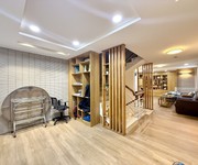 Bán nhà sư vạn hạnh -  quận 10   hẻm nhựa oto nội thất cao cấp