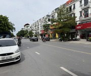 Bán Shophouse Sông Hồng Mặt Đường Thành Trung Gia Lâm - 90m2 Mặt Tiền 6m Đường 30m