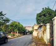 Chủ nhà yêu môn thể thao vua nên cần sút ngay mảnh đất 100m tại ỷ lan với giá nhỉnh 7 tỷ. ô tô tải