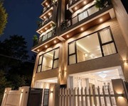 Ngọc thụy   long biên 65m  .mặt tiền 5m -nhà mới 5 tầng thang máy- ô tô đỗ cổng  2 mặt thoáng