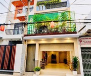 Chính chủ, hẻm xe tải thông   vị trí kd đỉnh cao, gần công viên làng hoa dt 100m2 chỉ 11.1 tỷ