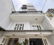 Cần bán toà nhà kế khu bắc hải - 6 tầng - 5,6m x 20m chỉ 19,6 tỷ