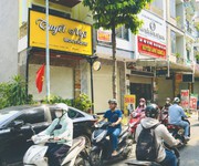 Nhà mặt tiền vừa ở vừa kinh doanh, mở cửa là có tiền