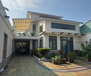 3 Cần chia tay căn villa 3 Cần chia tay căn villa