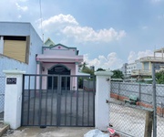 Quận 12   nhà chính chủ 2 mt , mt an phú đông 03   mt hẻm hông 5m , dtsd : 250 m2   ngang 7,7m x
