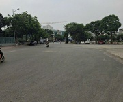 bán nhà trung tâm cổ linh   60m  x 6 tầng   gara ô tô   thang máy , gần hồ điều hoà , công viên
