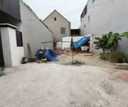 Hạ chào, rất cần bán gấp giá từ 4.1 tỷ còn hơn 3.x tỷ. duy nhất 1 lô phù lỗ, 89m2, mt7.6m, 3.x tỷ,