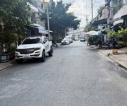 Đường nhựa 8m  ngay luỹ  bán  bích 64m2  4 tầng  kiên cố dòng tiền 240tr/năm nhỉnh 6 tỷ