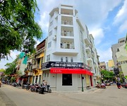 Nhà Hàng Bún 6 Tầng lô Góc 2 Thoáng 75 Tỷ Nội Thất rất đẹp kinh doanh ô tô