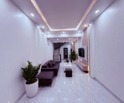 Nhà vị trí đẹp 604 đường ngọc thuỵ - long biên.