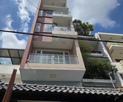 Nhà 6 tầng khu trung tâm quận 7 giá 22 tỷ
