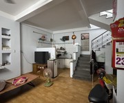 Nhà sát đường núi thành, 38m2, 2 tầng , 2.x tỷ
