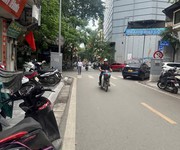 Hiếm   12.5 Tỷ Mặt Phố Lò Rèn 5 Tầng Mặt Tiền 4M SDCC riêng biệt -Kinh Doanh