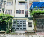 Bán liền kề 183 hoàng văn thái cực đẹp view hồ đầm hồng 84m2