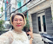Chính chủ bán nhà ngay trường dh văn lang - xe tải đậu cửa - chính chủ chưa qua đầu tư - dt