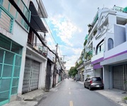 Nhà mặt tiền kinh doanh - gần lạc long quân 60m  ngang 4m - 5pn - phường bảy hiền