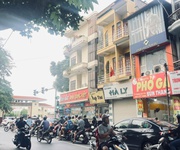 Mặt phố hoàng văn thái 74,5m 3 tầng mt 4m giá 31 tỷ