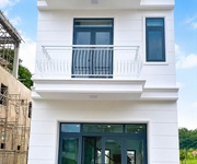 Nhà SG mới 2 tầng  1tum chỉ 2 tỷ
