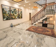 Cần bán nhà vài bước ra BỜ KÈ, gần 50m2, kết cấu chắc chắn, đẹp, vô ở ngay