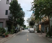 Bán đất việt hưng 135m2- mt 7m- ngõ thông, ô tô tránh -16.x tỷ