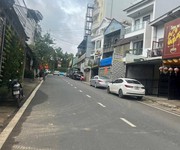 Bán đất mặt tiền chính : giá giảm 13 tỷ 5