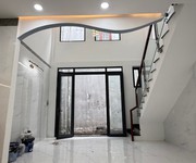 4 2 bước ra xe hơi - Giáp quận 11 4 2 bước ra xe hơi - Giáp quận 11