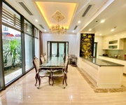 Bán biệt thự tây hồ, gần hồ, 120m, ở sướng, đầy đủ tiện nghi, chỉ 35 tỷ