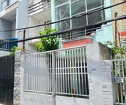 Nhà 2 tầng nở hậu hẻm ôtô đỗ cửa đường bùi minh trực p6q8. giá 5.7 tỷ
