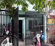 Bán nhà cấp 4 mặt tiền đường 22m trung tâm quận 11 giá 11 tỷ
