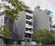 Bán nhà bồ đề view hồ 20 tỷ 90m ô tô 7 chỗ,thang máy,sổ đỏ long biên