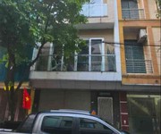 Bán nhà thạch bàn 11 tỷ 50m ô tô sổ đỏ long biên