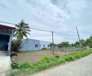 3 . chính chủ gửi bán 300m2 đất thổ cư / 1 tỷ 100 triệu 3 . chính chủ gửi bán 300m2 đất thổ cư / 1 tỷ 100 triệu