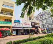 ngộp bank nhà mt bến vân đồn quận 4 view sông đối diện quận 1