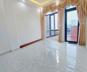 Nhà gần hxh phạm thế hiển p4q8 full nội thất