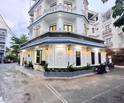 Nhà góc 2 mặt tiền, hẻm xe hơi huỳnh tấn phát, 7.5x12m, khu dân trí cao