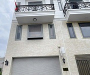 Bán nhà hxh ngay tô ngọc vân, quận 12, dt 56m2, 5 tầng btct, chỉ 6ty