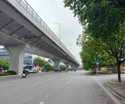 Bán nhà mặt phố cầu giấy 210m2, mt 8m, 2 mặt thoáng, vỉa hè đá bóng, kinh doanh 160 tỷ