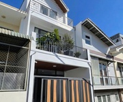 Hạ giá bán gấp   nhà mới gần chợ ngô quyền   có sân ô tô chỉ 5,7 tỷ