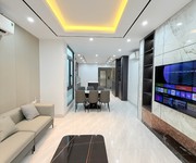 Bán nhà phố Trần Duy Hưng 8 tầng thang máy phù hợp để ở và làm văn phòng hoặc cho thuê
