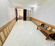 Bán nhà chính chủ 2,5 tầng ngõ 230/79 Định Công Thượng. LH:0968723972.