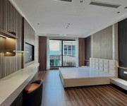 Siêu phẩm -mặt phố nguyễn lam . sài đồng - đẹp vật vã - 7 tầng thang máy - ô tô tránh thông các ngả