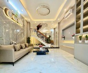 Nhà đẹp hẻm 1942 huỳnh tấn phát, 4x14m, 5.8 tỷ, tặng nội thất tiền tỷ