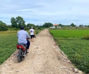 Cần bán 10,000m2 đất lúa hẻm xe hơi và mặt sông 100m