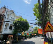 Bán gấp nhà mặt tiền đường số 2, phường tân quy, quận 7