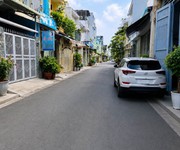 Luỹ bán bích   hẻm xe hơi đỗ cửa   82m  ngang 4.3m   3 tầng 4pn chỉ 7.x