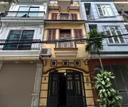Bán nhà phố  đức giang long biên 10 tỷ 50m sổ đỏ vuông vắn