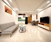 Căn hộ view hồ bơi gần làng đại học, khu công nghiệp