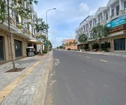 Chỉ đưa trước 670 triệu sang tên ngay