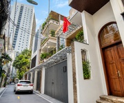 Bán nhà phố láng hạ giảng võ, ô tô vào nhà, mặt tiền 6m, 90m, ngoài 30 tỷ